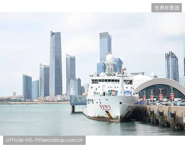 青岛奥帆中心依托帆船赛，完成向海洋科技孵化器和旅游目的地的功能延伸